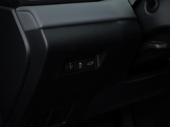 Toyota RAV4 VI (XA60) с пробегом 2026 года, цена 4 456 434 рубля, 165 км, внедорожник, Автокод Объявления