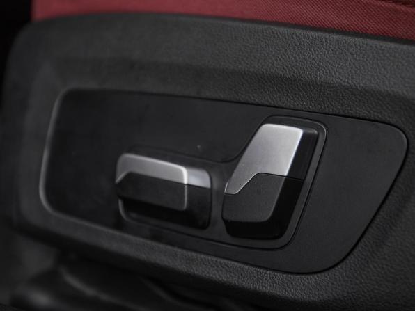 BMW 3 серии VII (G2x) Рестайлинг с пробегом 2023 года, цена 5 541 000 рублей, 23800 км, седан, Автокод Объявления