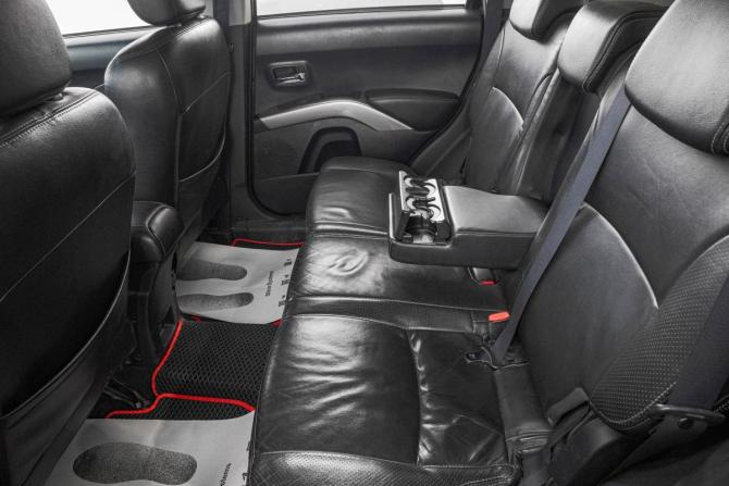 Mitsubishi Outlander II с пробегом 2008 года, цена 1 299 000 рублей, 244000 км, внедорожник, Автокод Объявления