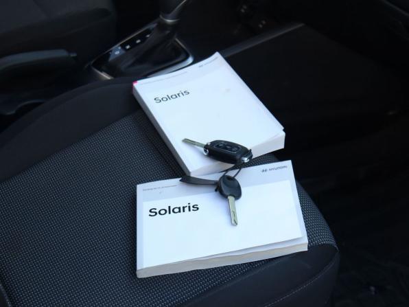 Hyundai Solaris II Рестайлинг с пробегом 2021 года, цена 1 585 000 рублей, 81512 км, седан, Автокод Объявления