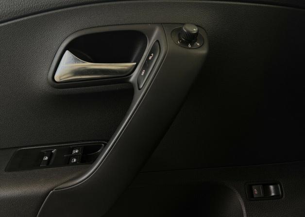 Volkswagen Polo V с пробегом 2013 года, цена 799 000 рублей, 189595 км, седан, Автокод Объявления
