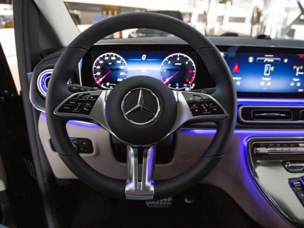 Новый Mercedes-Benz V-Класс III (W447) Рестайлинг 2 2026 года, цена 14 850 000 рублей, минивэн, Автокод Объявления