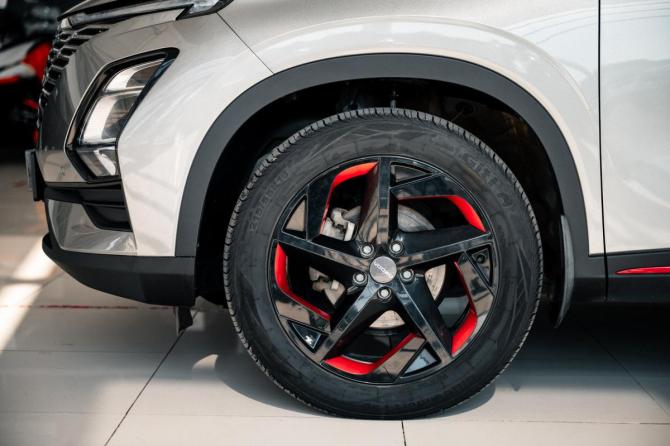 Omoda C5 I с пробегом 2024 года, цена 1 700 000 рублей, 58863 км, внедорожник, Автокод Объявления