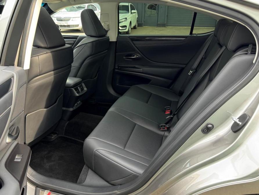 Lexus ES VII Рестайлинг Кропоткин  - изображение 12