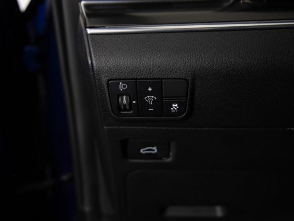 Kia K5 III с пробегом 2021 года, цена 2 599 000 рублей, 125134 км, седан, Автокод Объявления
