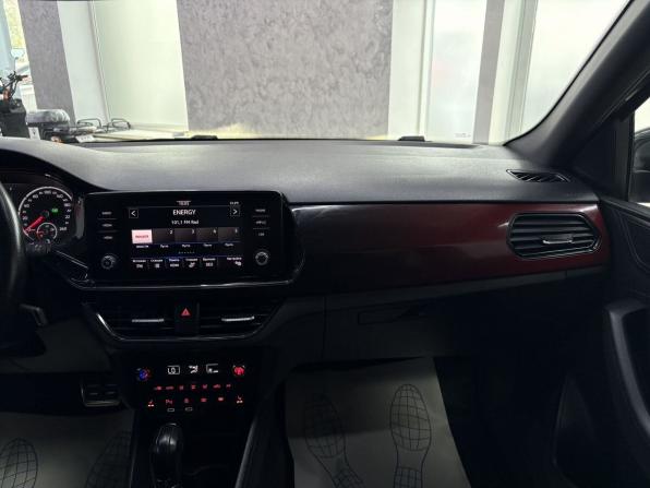 Volkswagen Polo VI с пробегом 2021 года, цена 1 535 000 рублей, 133846 км, лифтбек, Автокод Объявления