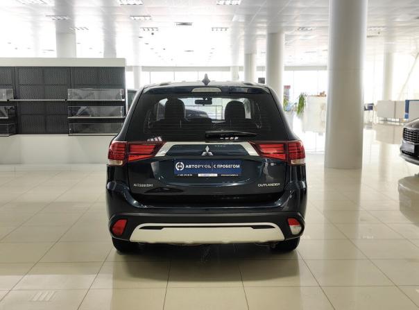 Mitsubishi Outlander III Рестайлинг 3 с пробегом 2020 года, цена 1 839 000 рублей, 97000 км, внедорожник, Автокод Объявления