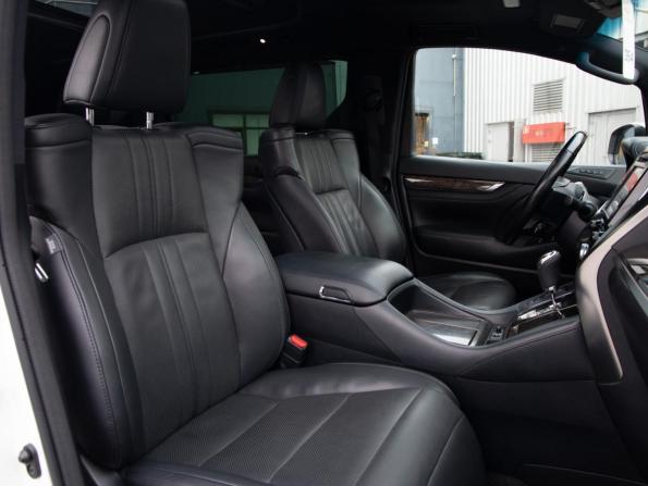 Toyota Alphard III Рестайлинг с пробегом 2019 года, цена 4 445 100 рублей, 190723 км, минивэн, Автокод Объявления