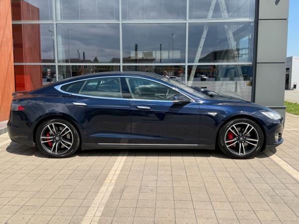 Tesla Model S I с пробегом 2014 года, цена 2 240 000 рублей, 270205 км, лифтбек, Автокод Объявления