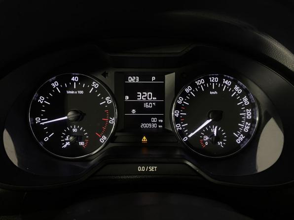 Skoda Octavia III (A7) с пробегом 2016 года, цена 1 200 000 рублей, 200928 км, лифтбек, Автокод Объявления