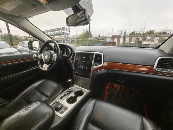 Jeep Grand Cherokee IV (WK2) с пробегом 2011 года, цена 1 139 000 рублей, 404317 км, внедорожник, Автокод Объявления