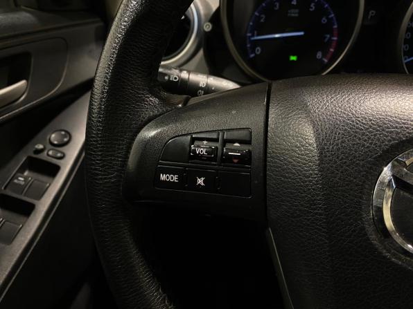 Mazda 3 II (BL) Рестайлинг с пробегом 2012 года, цена 979 000 рублей, 173183 км, седан, Автокод Объявления