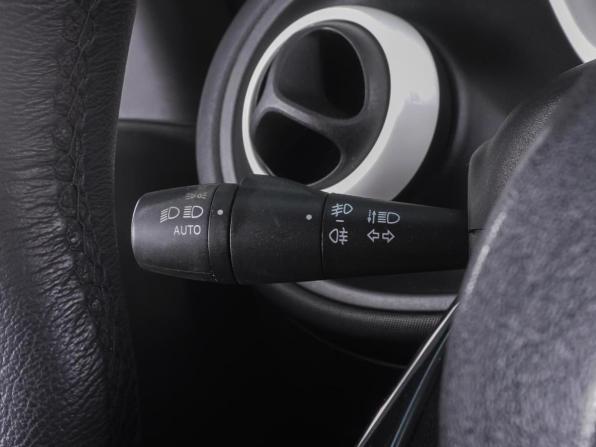 Smart Fortwo III с пробегом 2018 года, цена 770 000 рублей, 108252 км, хэтчбек, Автокод Объявления