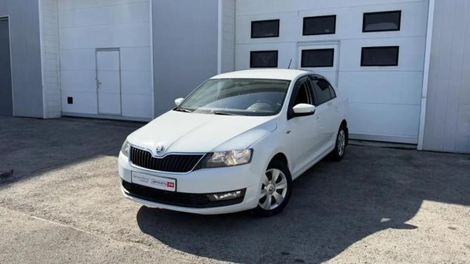 Skoda Rapid I Рестайлинг с пробегом 2019 года, цена 1 299 600 рублей, 130466 км, лифтбек, Автокод Объявления