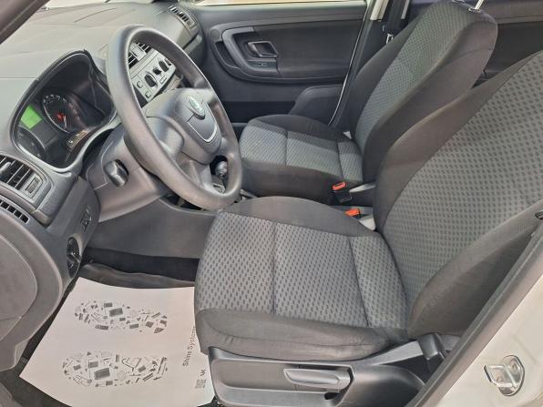 Skoda Fabia II Рестайлинг с пробегом 2012 года, цена 630 000 рублей, 173323 км, хэтчбек, Автокод Объявления