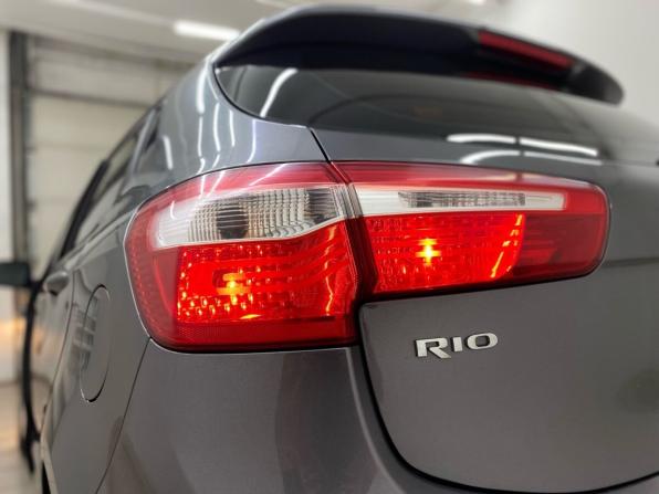 Kia Rio III с пробегом 2013 года, цена 890 000 рублей, 118173 км, хэтчбек, Автокод Объявления