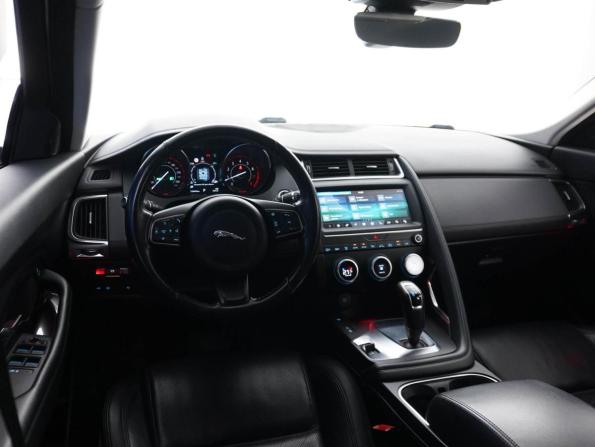 Jaguar E-Pace I с пробегом 2018 года, цена 2 236 501 рубль, 133945 км, внедорожник, Автокод Объявления
