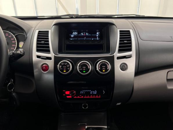 Mitsubishi Pajero Sport II с пробегом 2013 года, цена 1 800 000 рублей, 234600 км, внедорожник, Автокод Объявления