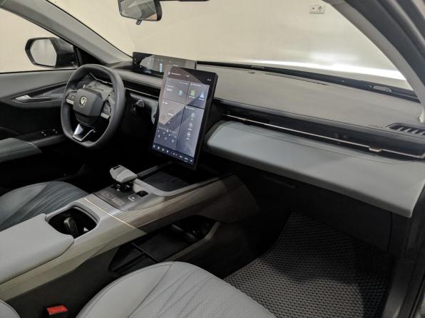 Changan Lamore с пробегом 2024 года, цена 2 070 000 рублей, 11257 км, седан, Автокод Объявления
