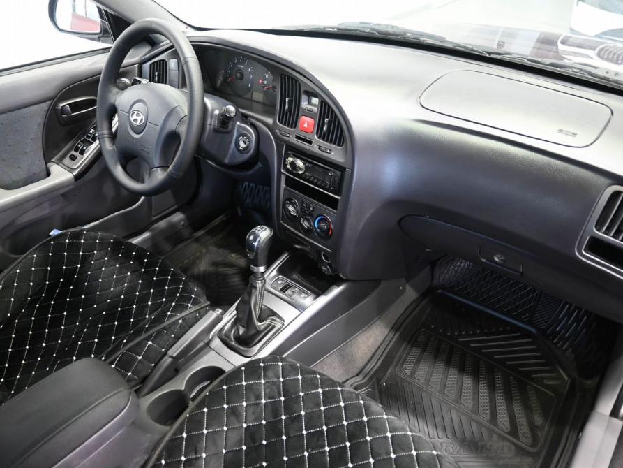 Hyundai Elantra III (XD2) Рестайлинг Ростов-на-Дону  - изображение 9