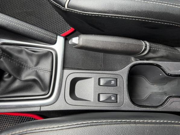 Renault Kaptur I Рестайлинг с пробегом 2020 года, цена 1 499 000 рублей, 126300 км, внедорожник, Автокод Объявления