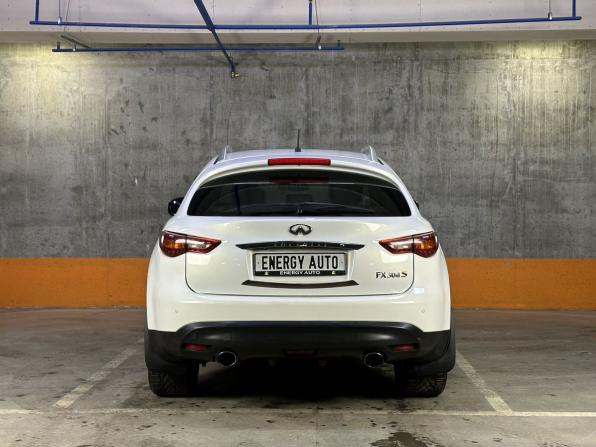 Infiniti FX II (S51) Рестайлинг с пробегом 2012 года, цена 2 250 000 рублей, 127026 км, внедорожник, Автокод Объявления