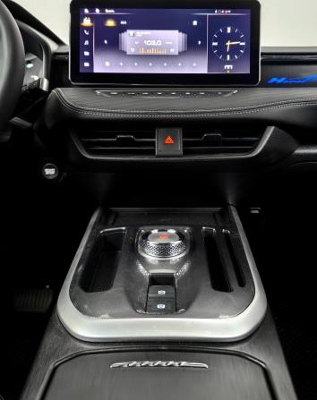 Haval Jolion I Рестайлинг с пробегом 2025 года, цена 2 404 000 рублей, 10144 км, внедорожник, Автокод Объявления