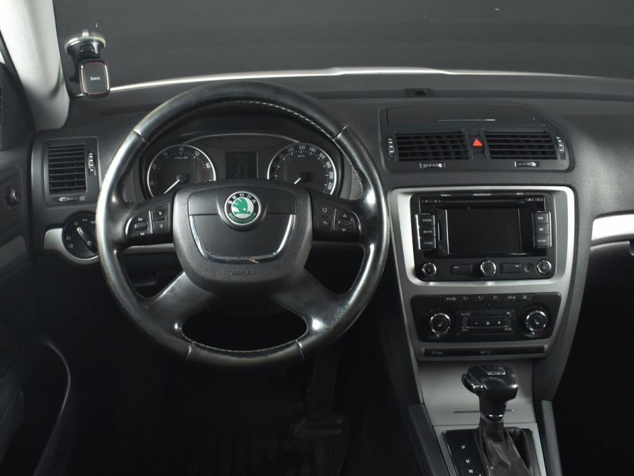 Skoda Octavia II (A5) Рестайлинг Кемерово  - изображение 8