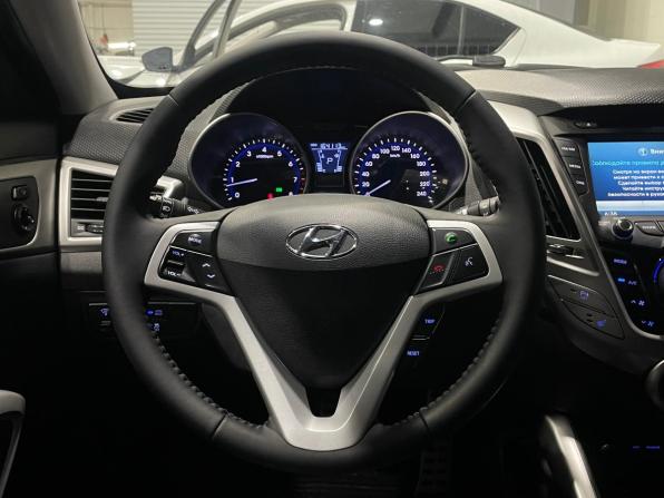 Hyundai Veloster I с пробегом 2012 года, цена 899 000 рублей, 164031 км, хэтчбек, Автокод Объявления