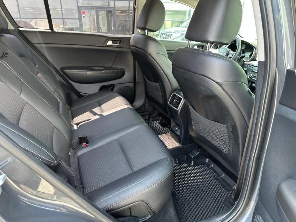 Kia Sportage IV Рестайлинг с пробегом 2019 года, цена 2 260 000 рублей, 122076 км, внедорожник, Автокод Объявления