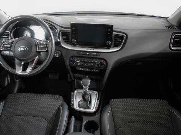 Kia XCeed I с пробегом 2020 года, цена 1 900 000 рублей, 49385 км, хэтчбек, Автокод Объявления