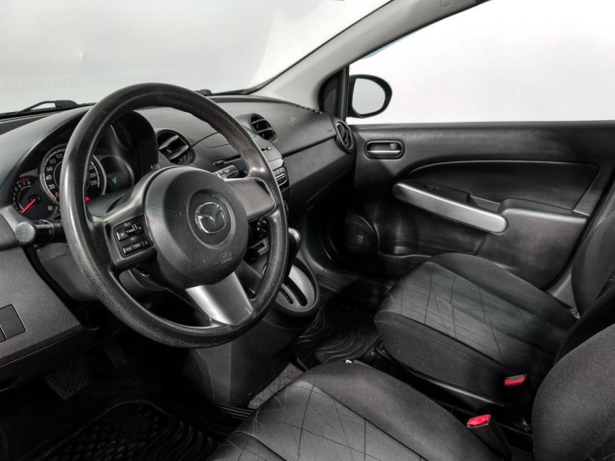 Mazda 2 II Рестайлинг (DE2) Санкт-Петербург  - изображение 9