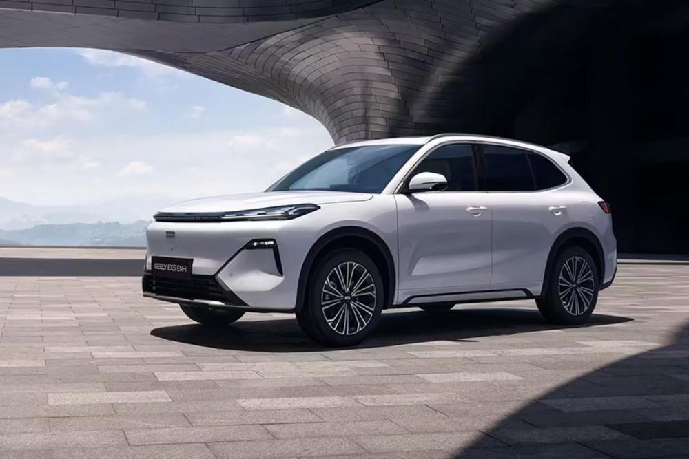 Geely EX5 EM-i Балашиха  - изображение 12