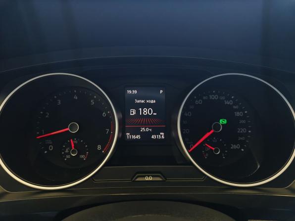 Volkswagen Tiguan II с пробегом 2018 года, цена 2 720 000 рублей, 110000 км, внедорожник, Автокод Объявления
