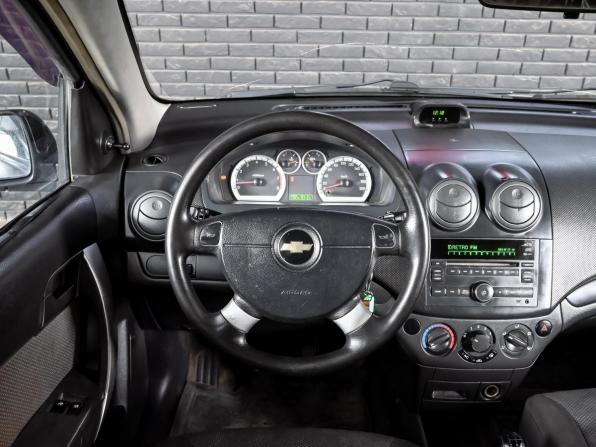 Chevrolet Aveo I Рестайлинг с пробегом 2010 года, цена 350 000 рублей, 261311 км, седан, Автокод Объявления