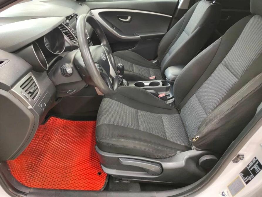 Hyundai i30 II Набережные Челны  - изображение 9