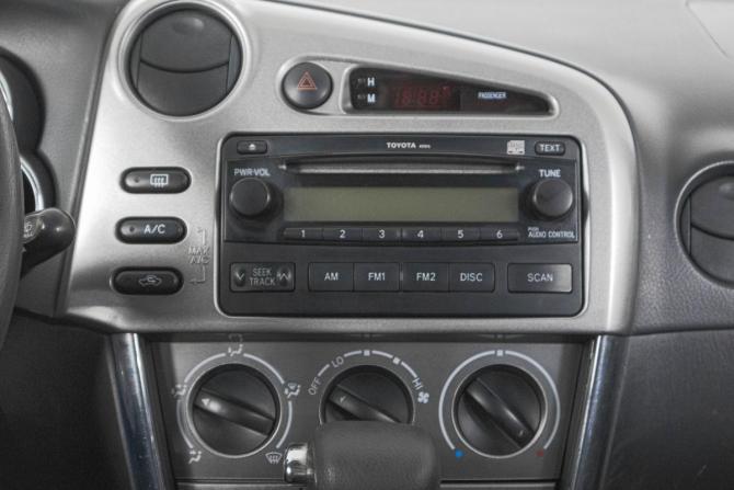 Toyota Matrix I (E130) с пробегом 2006 года, цена 549 000 рублей, 270000 км, хэтчбек, Автокод Объявления