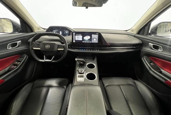 Changan UNI-S (CS55 Plus) I с пробегом 2024 года, цена 2 100 000 рублей, 42001 км, внедорожник, Автокод Объявления