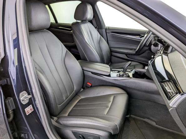 BMW 5 серии VII (G30/G31/G38) с пробегом 2019 года, цена 3 170 000 рублей, 170029 км, седан, Автокод Объявления