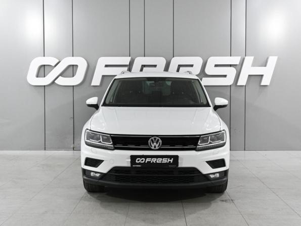 Volkswagen Tiguan II с пробегом 2018 года, цена 2 439 000 рублей, 118995 км, внедорожник, Автокод Объявления