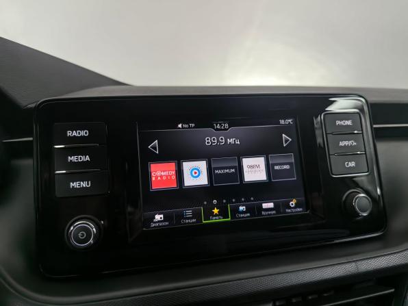 Skoda Rapid II с пробегом 2021 года, цена 1 592 000 рублей, 93454 км, лифтбек, Автокод Объявления