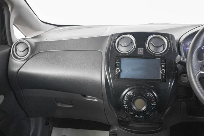 Nissan Note II Рестайлинг с пробегом 2017 года, цена 999 000 рублей, 171000 км, хэтчбек, Автокод Объявления