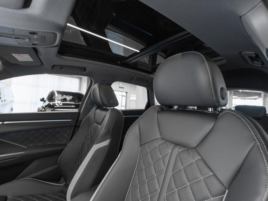 Audi Q3 II (F3) Москва  - изображение 10