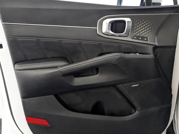 Kia Sorento IV с пробегом 2022 года, цена 3 880 000 рублей, 78360 км, внедорожник, Автокод Объявления