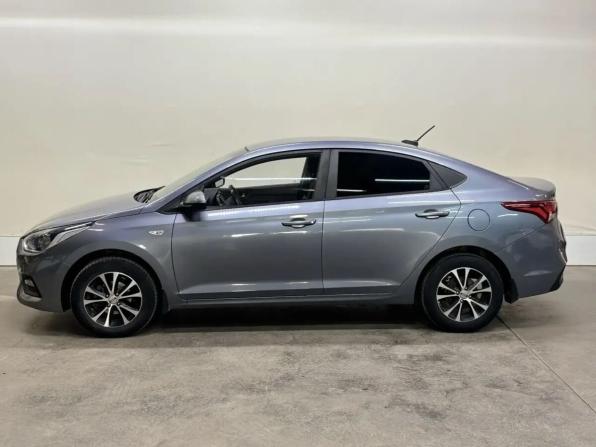 Hyundai Solaris II с пробегом 2017 года, цена 1 139 000 рублей, 106500 км, седан, Автокод Объявления