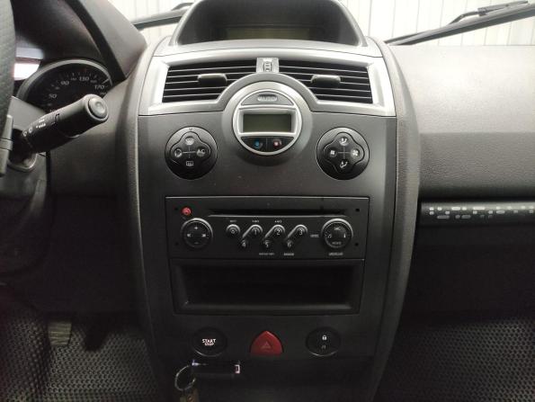 Renault Megane II Рестайлинг с пробегом 2008 года, цена 480 000 рублей, 279517 км, седан, Автокод Объявления