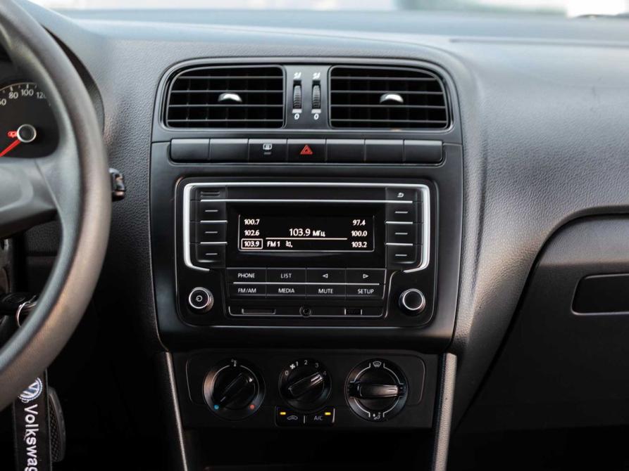 Volkswagen Polo V Рестайлинг Новосибирск  - изображение 13