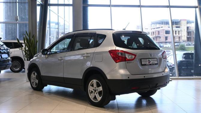 Suzuki SX4 II (S-Cross) с пробегом 2014 года, цена 1 095 000 рублей, 152476 км, хэтчбек, Автокод Объявления