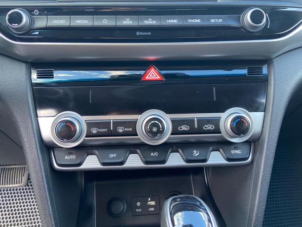 Hyundai Elantra VI (AD) Рестайлинг с пробегом 2019 года, цена 1 550 000 рублей, 90674 км, седан, Автокод Объявления
