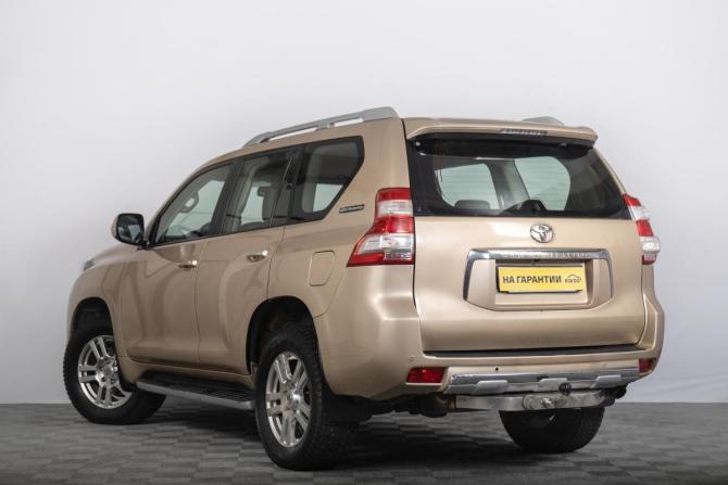 Toyota Land Cruiser Prado 150 Series с пробегом 2010 года, цена 2 829 000 рублей, 398500 км, внедорожник, Автокод Объявления